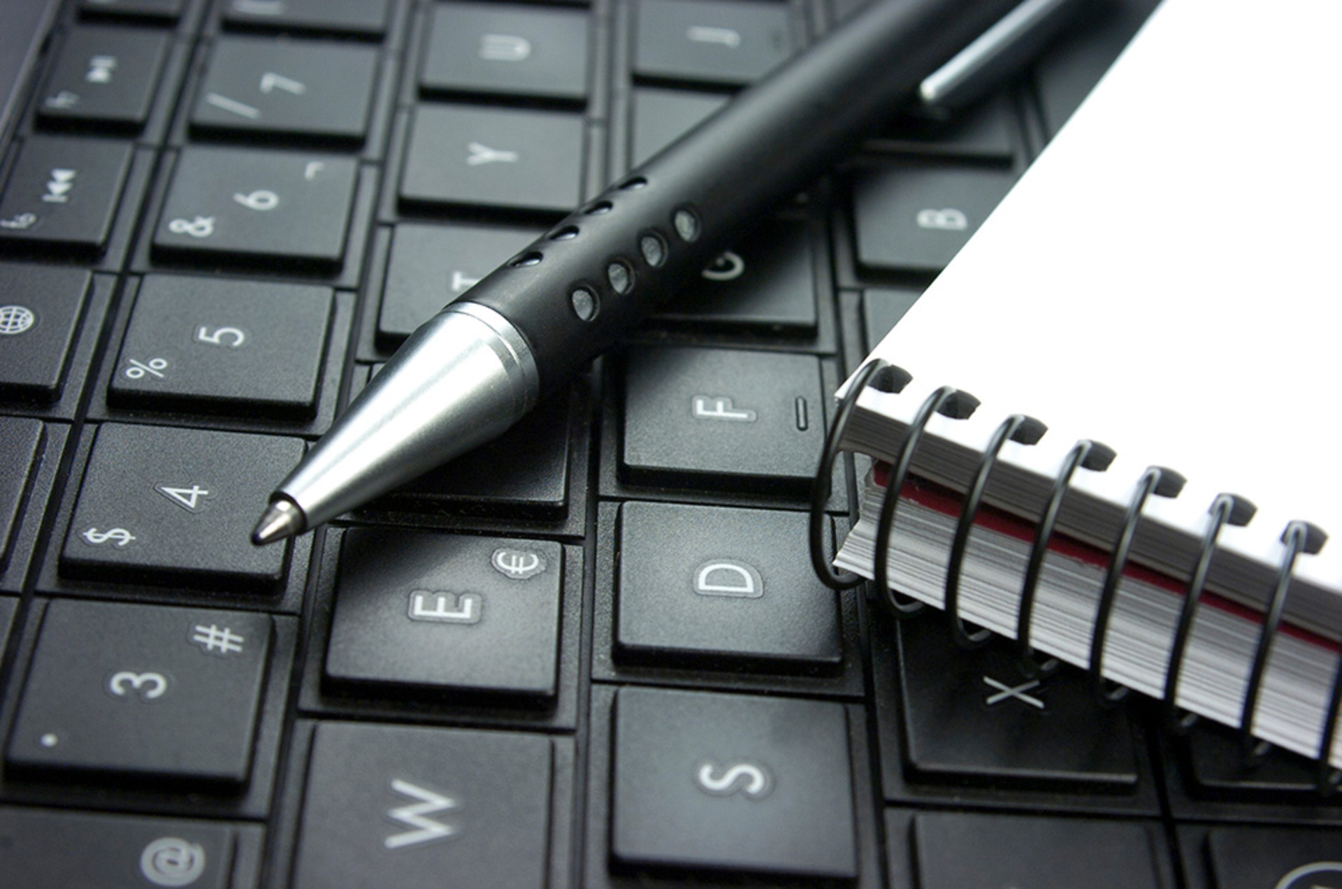 Kontakt­formular bei Elektro Laube GmbH in Ranstadt